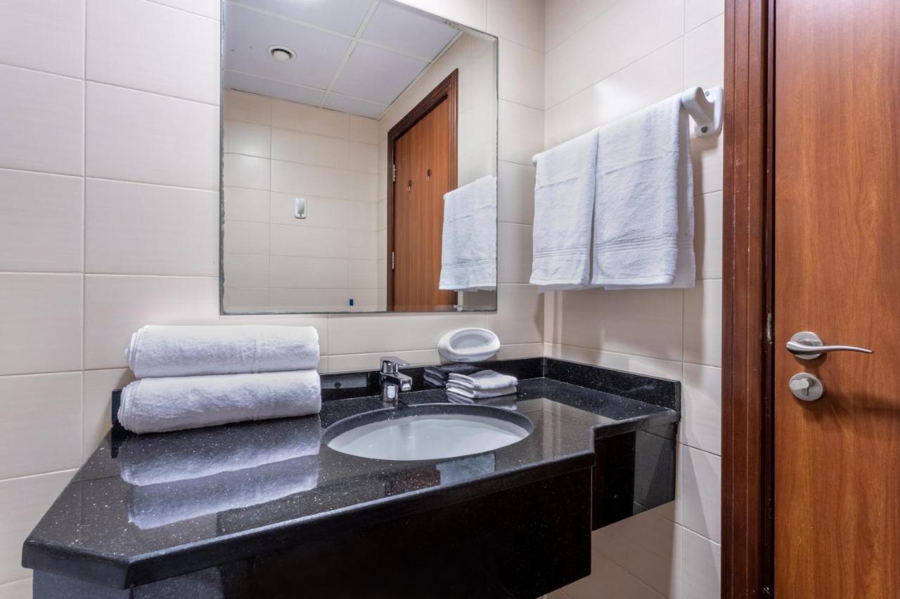Live Spacious 3Br Apartment All En Suite & Balcony ดูไบ ภายนอก รูปภาพ