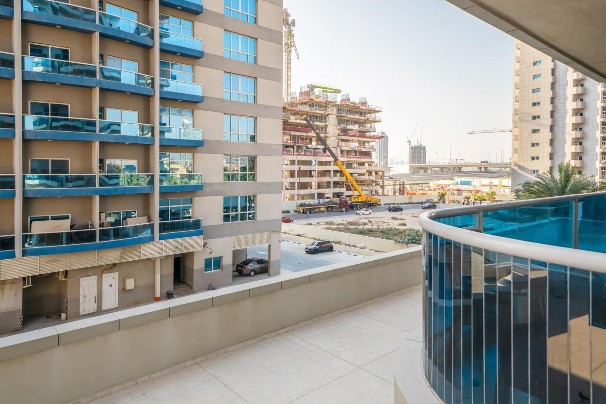 Live Spacious 3Br Apartment All En Suite & Balcony ดูไบ ภายนอก รูปภาพ